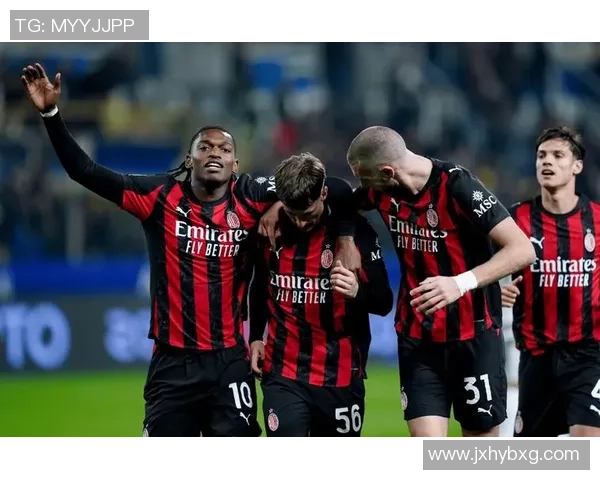 那不勒斯逆袭AC米兰上演帽子戏法引爆国王杯历史冷门瞬间